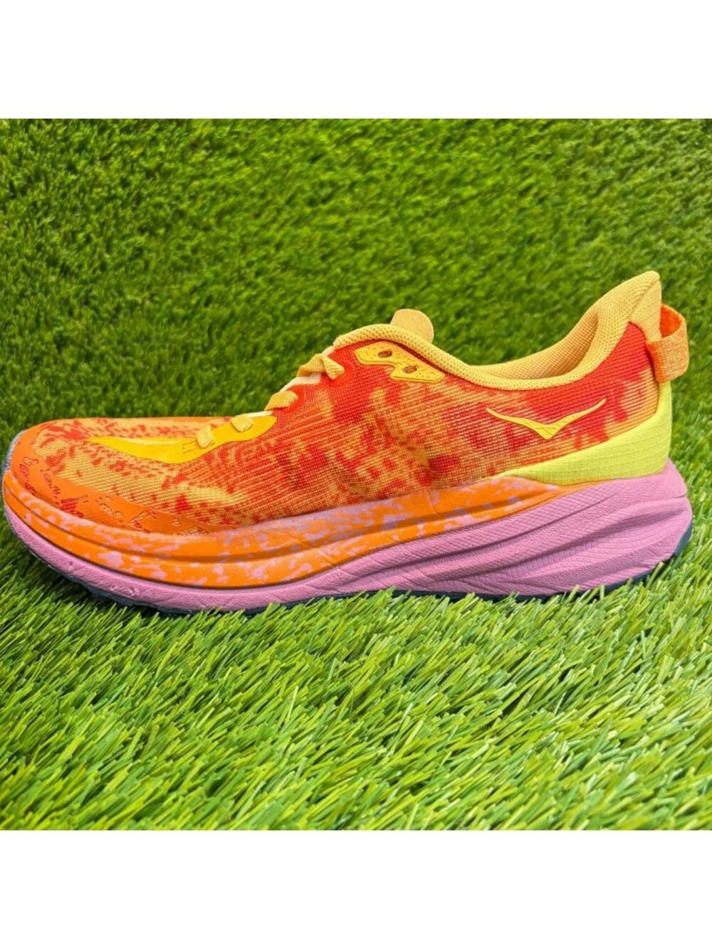 Hoka One One Speedgoat 6 Womens Size 7.5D Orange Athletic Running Shoes Sneakers